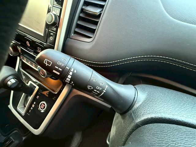 セレナ ハイウェイスター　禁煙車　後席モニター　電動スライドドア　純正９型ナビ　アラウンドビューモニター　ＥＴＣ　Ｂｌｕｅｔｏｏｔｈ　フルセグ　衝突軽減システム　リアオートエアコン　クルーズコントロール　スマートキー（44枚目）