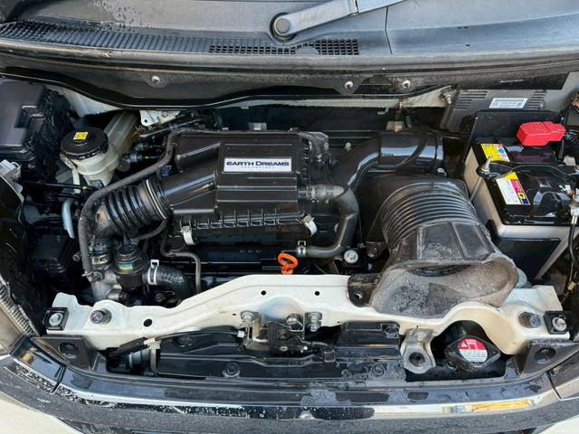 N-BOXカスタム G・ターボパッケージ 禁煙車 両側電動スライドドア フルセグ Bluetooth ETC HIDヘッドライト パドルシフト フォグ スマートキー プッシュスタート オートエアコン オートライト チップアップシート(17枚目)