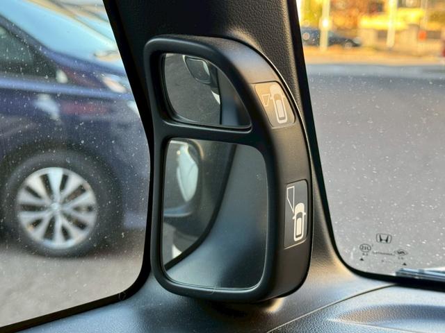 N-BOXカスタム G・ターボパッケージ 禁煙車 両側電動スライドドア フルセグ Bluetooth ETC HIDヘッドライト パドルシフト フォグ スマートキー プッシュスタート オートエアコン オートライト チップアップシート(37枚目)