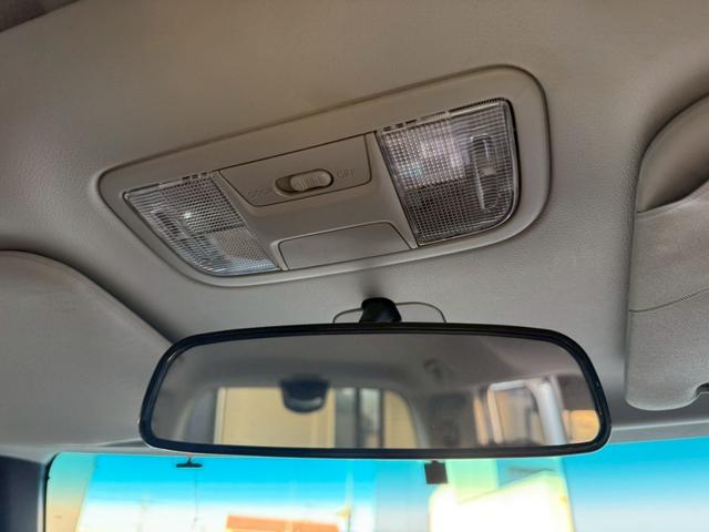 N-BOXカスタム G・ターボパッケージ 禁煙車 両側電動スライドドア フルセグ Bluetooth ETC HIDヘッドライト パドルシフト フォグ スマートキー プッシュスタート オートエアコン オートライト チップアップシート(51枚目)