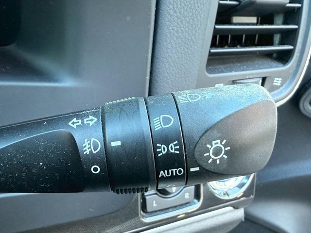 クラウンハイブリッド アスリートＳ　禁煙車　黒革シート　レーダークルーズ　シートベンチレーション　クリアランスソナー　パワーシート　純正ＨＤＤナビ　Ｂｌｕｅｔｏｏｔｈ　バックモニター　ＥＴＣ　ＨＩＤヘッドライト　左右独立オートエアコン（35枚目）