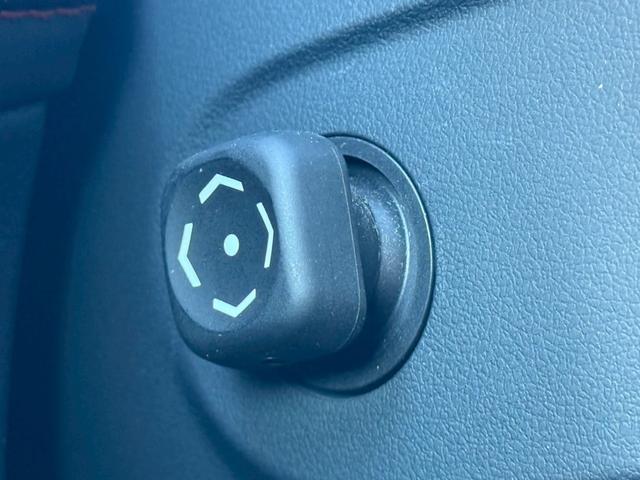 クラウンハイブリッド アスリートＳ　禁煙車　黒革シート　レーダークルーズ　シートベンチレーション　クリアランスソナー　パワーシート　純正ＨＤＤナビ　Ｂｌｕｅｔｏｏｔｈ　バックモニター　ＥＴＣ　ＨＩＤヘッドライト　左右独立オートエアコン（53枚目）