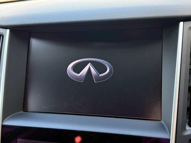 �y���[�J�[�����i�r�z�C���e���A�ɗn�����ރX�^�C���b�V���ȁu��p�݌v�v���[�J�[�i�r�𑕔��􎋔F���⑀�쐫�ȂǊ�{���\�ɂ��D��A���㎿�ȃJ�[���C�t�����y���݂��������܂��B