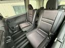 後部座席も気になるようなキズ・汚れやへたり等、大きなダメージはなく、良好な状態です。