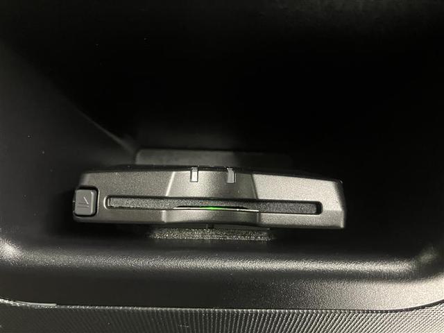 スペイド Ｆ　スマキー　左側電動スライドドア　横滑り防止　Ｂカメ　フルセグ　ワンオナ　キーレスエントリー　Ｗエアバッグ　ウォークスルー　ＥＴＣ　ＤＶＤ　ナビＴＶ　ＡＡＣ　アルミホイール　ＡＢＳ　パワステ　エアバック（8枚目）