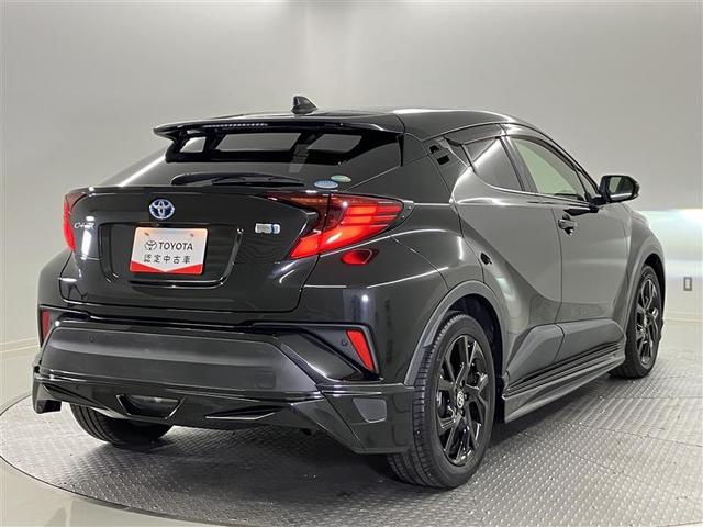Ｃ－ＨＲ Ｇ　モード　ネロ　セーフティプラス　ＰＣＳ　ワンオーナ　盗難防止　Ｒカメラ　ＬＥＤライト　ナビＴＶ　フルセグＴＶ　アルミ　クルーズＣ　エアバッグ　ＡＢＳ　エアロ　スマートキ－　ＥＴＣ車載器　キーフリー　オートエアコン　横滑り防止（5枚目）