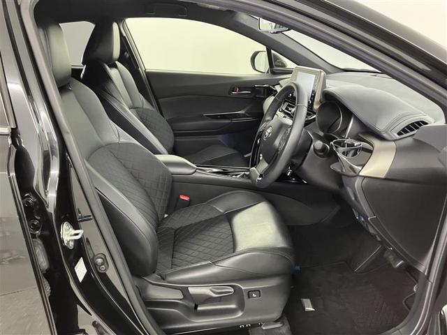 Ｃ－ＨＲ Ｇ　モード　ネロ　セーフティプラス　ＰＣＳ　ワンオーナ　盗難防止　Ｒカメラ　ＬＥＤライト　ナビＴＶ　フルセグＴＶ　アルミ　クルーズＣ　エアバッグ　ＡＢＳ　エアロ　スマートキ－　ＥＴＣ車載器　キーフリー　オートエアコン　横滑り防止（21枚目）