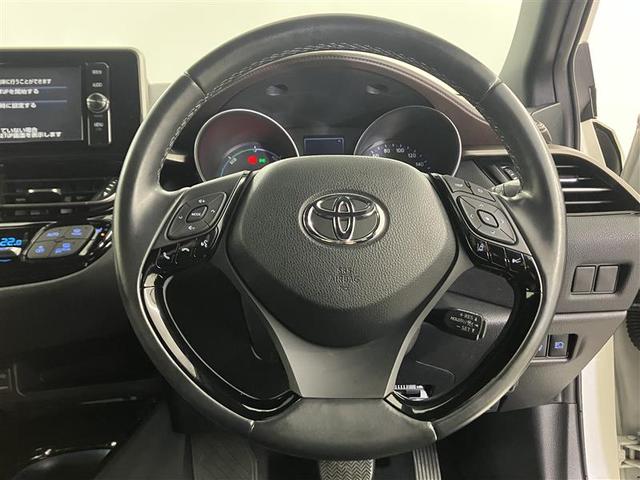 Ｃ－ＨＲ Ｇ　ＬＥＤエディション　プリクラッシュセーフティー　横滑り防止機能　Ｂカメ　地デジ　ＬＥＤヘッドライト　盗難防止装置　ＡＡＣ　スマートキー　ＤＶＤ再生可　デュアルエアバッグ　ワンオーナー　キーフリー　ＡＢＳ　メモリナビ（11枚目）