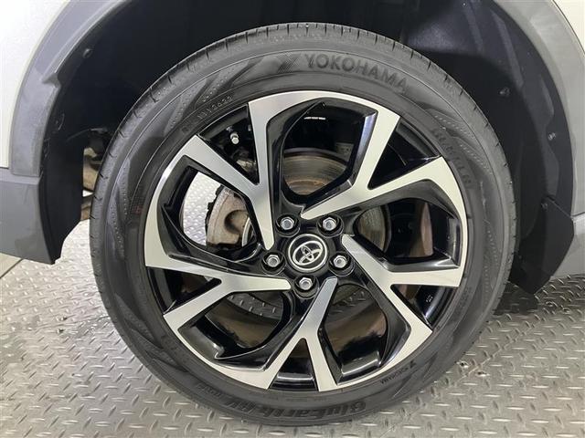 Ｃ－ＨＲ Ｇ　ＬＥＤエディション　プリクラッシュセーフティー　横滑り防止機能　Ｂカメ　地デジ　ＬＥＤヘッドライト　盗難防止装置　ＡＡＣ　スマートキー　ＤＶＤ再生可　デュアルエアバッグ　ワンオーナー　キーフリー　ＡＢＳ　メモリナビ（26枚目）