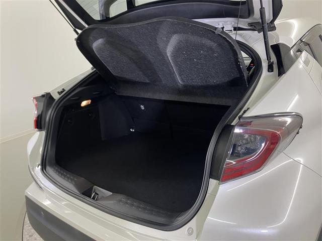 Ｃ－ＨＲ Ｇ　ＬＥＤエディション　プリクラッシュセーフティー　横滑り防止機能　Ｂカメ　地デジ　ＬＥＤヘッドライト　盗難防止装置　ＡＡＣ　スマートキー　ＤＶＤ再生可　デュアルエアバッグ　ワンオーナー　キーフリー　ＡＢＳ　メモリナビ（31枚目）