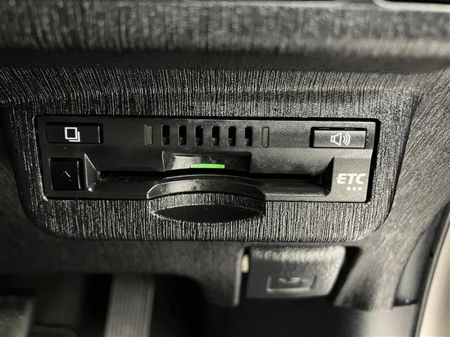 プリウスアルファ S スマキ- リモコンキー PCS 横滑り防止装置付き PW Bカメラ クルコン ナビ・TV サイドエアB ワンオナ AUX ETC車載器 ABS付き アルミホイール 1セグTV メモリーナビゲーション(8枚目)