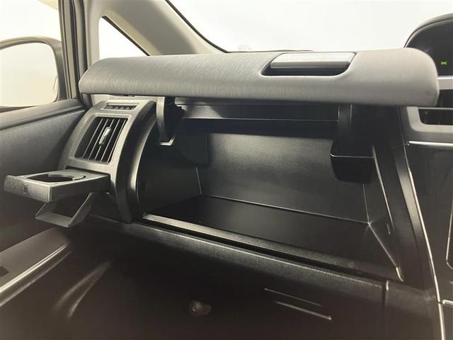 プリウスアルファ S スマキ- リモコンキー PCS 横滑り防止装置付き PW Bカメラ クルコン ナビ・TV サイドエアB ワンオナ AUX ETC車載器 ABS付き アルミホイール 1セグTV メモリーナビゲーション(33枚目)