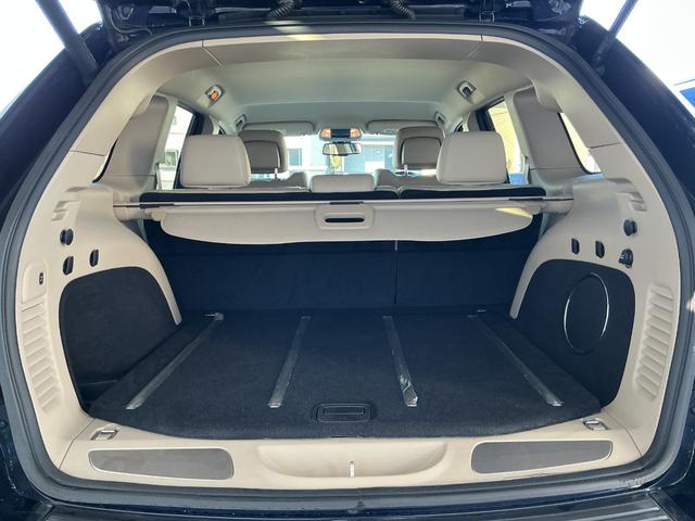 ジープ・グランドチェロキー リミテッド　８ＡＴ　４ＷＤ　マイナーチェンジ＆エアサスモデル・オプションカラー・ＥＴＣ・フロントベンチレーション・ステアリングヒーター・ＤＴＶチューナー・パワーテールゲート・バックカメラ・クルーズコントロール（31枚目）