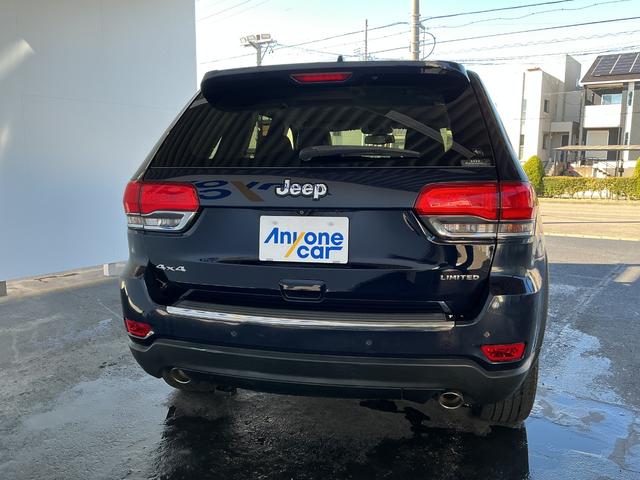 ジープ・グランドチェロキー リミテッド　８ＡＴ　４ＷＤ　マイナーチェンジ＆エアサスモデル・オプションカラー・ＥＴＣ・フロントベンチレーション・ステアリングヒーター・ＤＴＶチューナー・パワーテールゲート・バックカメラ・クルーズコントロール（37枚目）