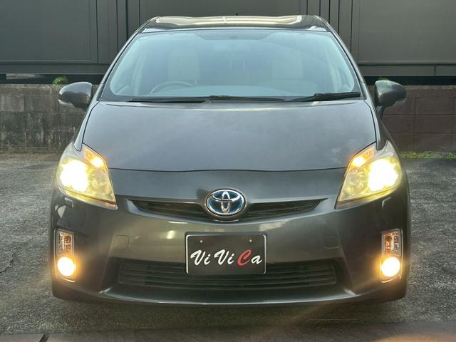 プリウス S LEDエディション 禁煙車・ユーザー買取・ナビ・バックカメラ・Bluetooth・ETC・白シート・ステアリングリモコン・プッシュスタート・社外アルミ18インチ・ダウンサス(11枚目)