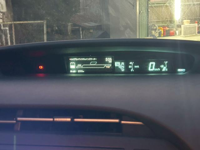 プリウス S LEDエディション 禁煙車・ユーザー買取・ナビ・バックカメラ・Bluetooth・ETC・白シート・ステアリングリモコン・プッシュスタート・社外アルミ18インチ・ダウンサス(44枚目)