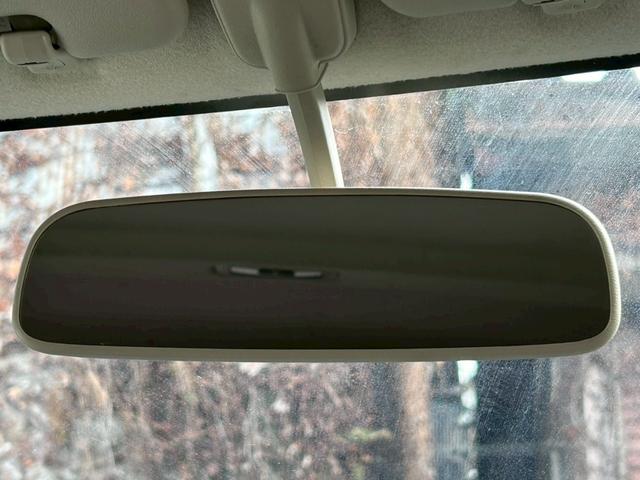 パジェロミニ ＸＲ　禁煙車・オートマ・トランスファーレバー・純正アルミ１５インチ・ラジオ・電動格納ミラー・ハロゲン（29枚目）