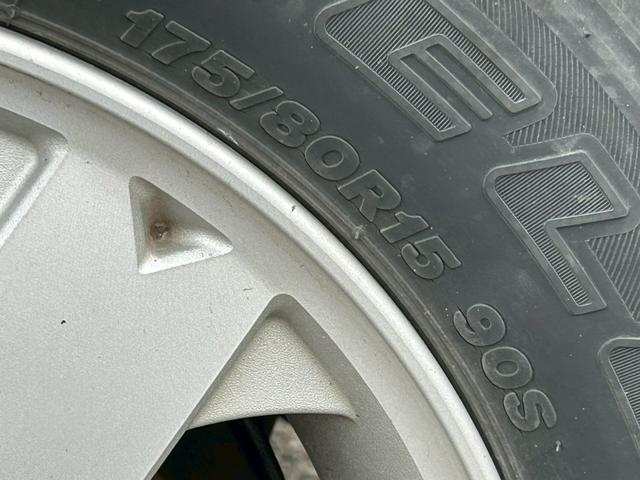 パジェロミニ ＸＲ　禁煙車・オートマ・トランスファーレバー・純正アルミ１５インチ・ラジオ・電動格納ミラー・ハロゲン（37枚目）