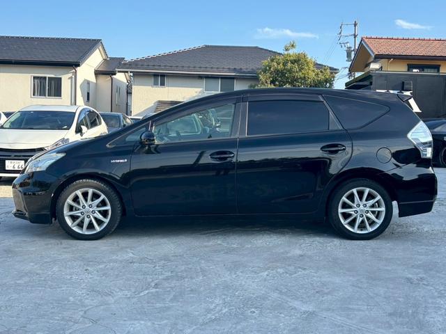 プリウスアルファ Ｓツーリングセレクション　禁煙車　デジタルインナーミラー　シーケンシャルウィンカー　クルーズコントロール　フルセグ　ＨＤＭＩ　バックカメラ　Ｂｌｕｅｔｏｏｔｈ　ＣＤ・ＤＶＤ　ＥＴＣ　プッシュスタート　ステアリングリモコン（56枚目）