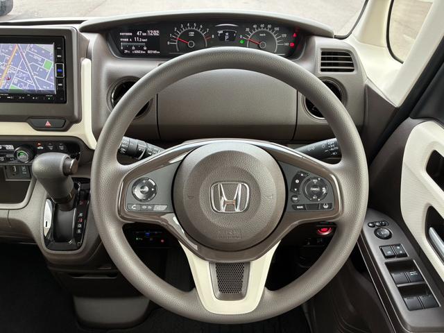 N-BOX L リア左側パワースライドドア 運転席&助手席シートバックテーブル 運転席&助手席シートヒーター(4枚目)