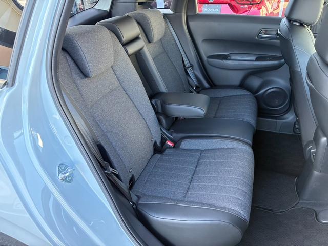 フィット e:HEVホーム LEDヘッドライト HondaCONNECTディスプレー+ETC2.0車載器 HondaSENSING(13枚目)