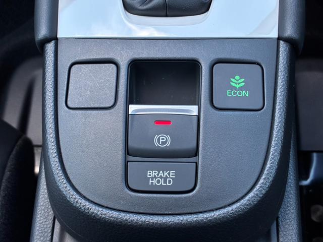 フィット e:HEVホーム LEDヘッドライト HondaCONNECTディスプレー+ETC2.0車載器 HondaSENSING(19枚目)