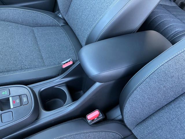 フィット e:HEVホーム LEDヘッドライト HondaCONNECTディスプレー+ETC2.0車載器 HondaSENSING(22枚目)