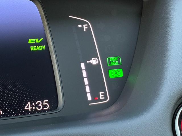 フィット e:HEVホーム LEDヘッドライト HondaCONNECTディスプレー+ETC2.0車載器 HondaSENSING(30枚目)