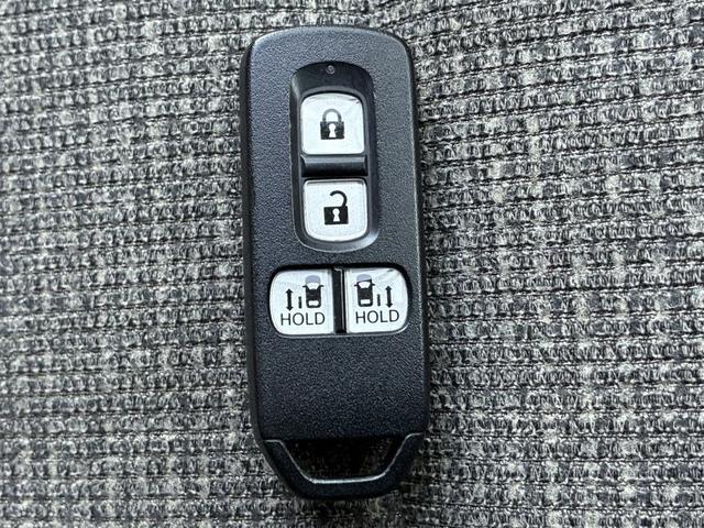 N-BOX G・Lホンダセンシング HondaSENSING リア左右パワースライドドア 2トーン塗装 前席用i-サイドエアバッグ+サイドカーテンエアバッグシステム(前席/後席対応) LEDヘッドラ(29枚目)