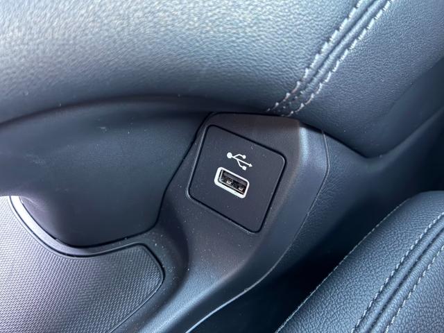 ZR-V e:HEVZ特別仕様車ブラックスタイル アダプティブドライビングビーム マルチビューカメラシステム 本革シート+運転席8ウェイ助手席4ウェイパワーシート(ドライビングポジションシステム付) 前後左右席シートヒーター(28枚目)