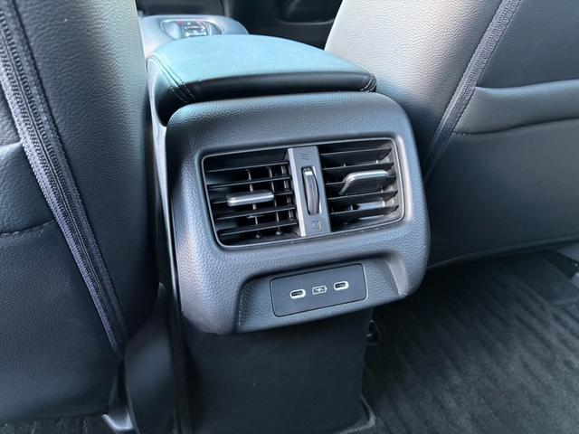 ZR-V e:HEVZ特別仕様車ブラックスタイル アダプティブドライビングビーム マルチビューカメラシステム 本革シート+運転席8ウェイ助手席4ウェイパワーシート(ドライビングポジションシステム付) 前後左右席シートヒーター(31枚目)