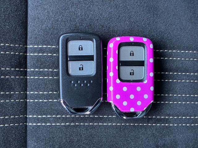 ヴェゼル ハイブリッドＲＳ・ホンダセンシング　ＨｏｎｄａＳＥＮＳＩＮＧ　コンフォートビューパッケージ　	運転席＆助手席シートヒーター　ＬＥＤヘッドライト＋ＬＥＤフォグライト　コンビシート（ウルトラスエード）（40枚目）