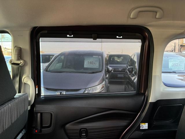 ソリオ ハイブリッドＭＺ　軽自動車　ＨＹＢＲＩＤＭＺ全方位モニター付メモリーナビ装着車　デュアルカメラブレーキサポート　運転席・助手席・サイド・カーテン（15枚目）