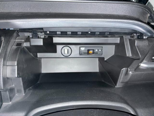 ソリオ ハイブリッドＭＺ　軽自動車　ＨＹＢＲＩＤＭＺ全方位モニター付メモリーナビ装着車　デュアルカメラブレーキサポート　運転席・助手席・サイド・カーテン（20枚目）