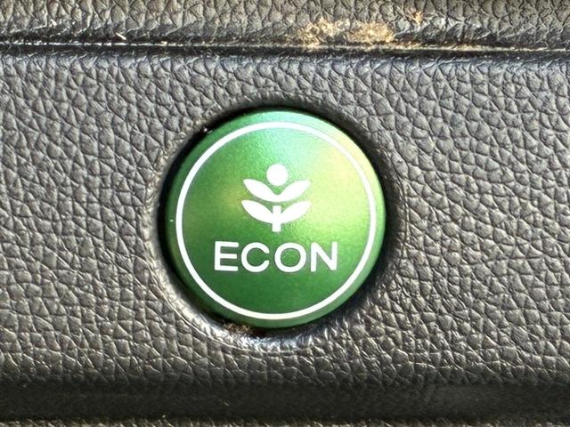 フィット １３Ｇ・Ｓパッケージ　Ｆパッケージ　Ｌパッケージ　Ｓパッケージ　ＬＥＤヘッドライト　あんしんパッケージ　１５インチアルミホイール　電動格納ミラー＋プライバシーガラス　フルオートエアコンディショナー（18枚目）