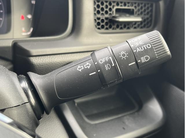 ステップワゴン ｅ：ＨＥＶスパーダ　純正１１．４インチナビ　ルームミラー型ドライブレコーダー　ＥＴＣ　バックカメラ（9枚目）