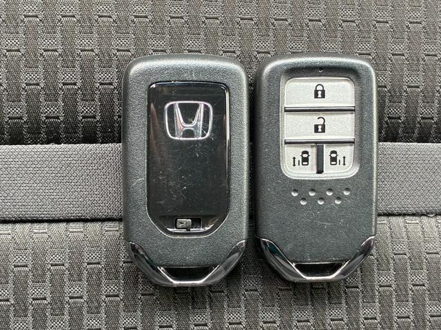 ステップワゴンスパーダ ｅ：ＨＥＶスパーダＧホンダセンシング　愛知県西三河エリア限定　わくわくゲート　フロント・フルオートエアコンディショナー＋リア・マニュアルクーラー　ナビ装着用スペシャルパッケージ＋ＥＴＣ２．０車載器（ナビ連動）　	ＦＡＢＴＥＣＴ（撥水撥油シ（26枚目）