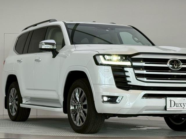 2023です TOYOTA LAND CRUISER ZX | 2023 | PEARL WHITE | 9990 km
