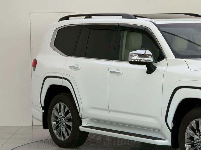 トヨタ ランドクルーザー ZX 【ディーゼル車 】 内装ベージュ