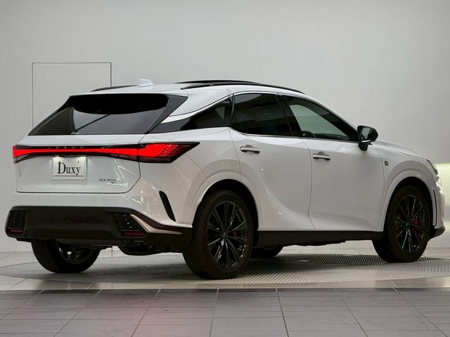 ＲＸ ＲＸ３５０　Ｆスポーツ　【マークレビンソン】　内装レッド　１４型コネクトナビ　パノラマルーフ　デジタルミラー　オレンジキャリパー　置くだけ充電　ドライブレコーダー　チームメイト　ＰＶＭ　ＢＳＭ　パワーバックドア　純正２１ＡＷ（11枚目）