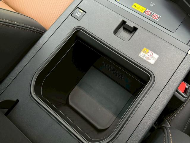 ＧＸ ＧＸ５５０　バージョンＬ　【ＭＯＤＥＬＬＩＳＴＡエアロ付き！】　内装ブラウン　１４インチコネクトナビ　パノラマルーフ　デジタルインナーミラー　前後ドラレコ　クールボックス　置くだけ充電　ＰＶＭ　ＢＳＭ　ＨＤＭＩ　　純正２２ＡＷ（70枚目）