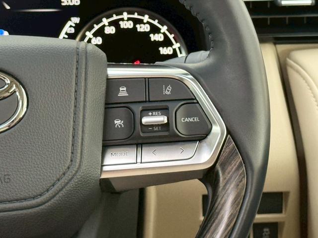 ランドクルーザー ＺＸ　【ディーゼル車】　内装ベージュ　カラードフェンダー付きモデリスタエアロ　１２．３インチＪＢＬナビ　　リアエンターテイメントシステム　空気圧センサー　電動デフロック　ブラックルーフレール　　純正２０ＡＷ（52枚目）