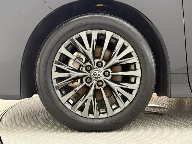 ヴェルファイアハイブリッド Ｚ　プレミア　【ハイブリッド車】内装ブラウン　１４インチコネクトナビ　デジタルインナーミラー　左右独立ムーンルーフ　カラーヘッドアップディスプレイ　チームメイト　スペアタイヤ　ＰＶＭ　ＢＳＭ　ＨＤＭＩ　純正１９ＡＷ（32枚目）