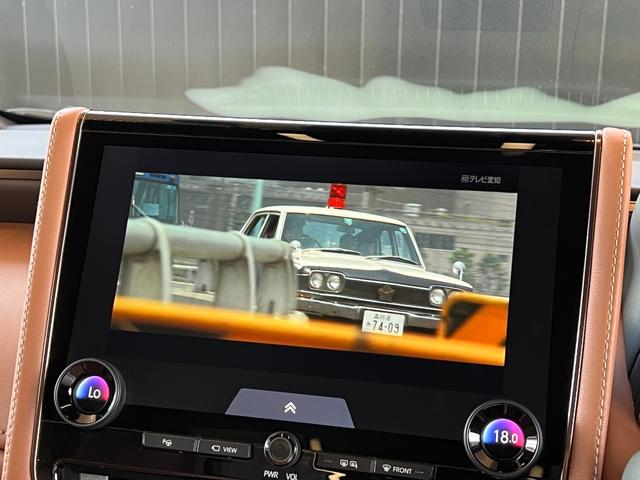 ヴェルファイアハイブリッド Ｚ　プレミア　【ハイブリッド車】内装ブラウン　１４インチコネクトナビ　デジタルインナーミラー　左右独立ムーンルーフ　カラーヘッドアップディスプレイ　チームメイト　スペアタイヤ　ＰＶＭ　ＢＳＭ　ＨＤＭＩ　純正１９ＡＷ（51枚目）