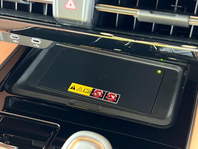 ヴェルファイアハイブリッド Ｚ　プレミア　【ハイブリッド車】内装ブラウン　１４インチコネクトナビ　デジタルインナーミラー　左右独立ムーンルーフ　カラーヘッドアップディスプレイ　チームメイト　スペアタイヤ　ＰＶＭ　ＢＳＭ　ＨＤＭＩ　純正１９ＡＷ（54枚目）