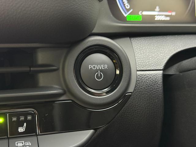 クラウンスポーツ Ｚ　【内装ブラウン】１２．３インチコネクトナビ　パノラミックビューモニター　ブラインドスポットモニター　シートヒーター＆ベンチレーション　パワーバックドア　ステアリングヒーター　ＥＴＣ２．０　純正２１ＡＷ（65枚目）
