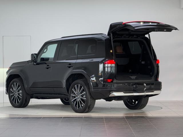 ＧＸ ＧＸ５５０　バージョンＬ　【マークレビンソン＆モデリスタエアロ付】内装ブラウン　リヤスポイラー　デジタルインナーミラー　ドラレコ　１４型コネクトナビ　パノラマルーフ　クールボックス　ＰＶＭ　ＢＳＭ　ヒッチメンバー　純正２２ＡＷ（16枚目）