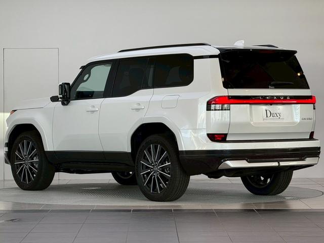 ＧＸ ＧＸ５５０　バージョンＬ　【ＭＯＤＥＬＬＩＳＴＡエアロ付】　内装ブラウン　１４インチコネクトナビ　パノラマルーフ　デジタルインナーミラー　前後ドラレコ　クールボックス　置くだけ充電　ＰＶＭ　ＢＳＭ　ＨＤＭＩ　純正２２インチＡＷ（10枚目）