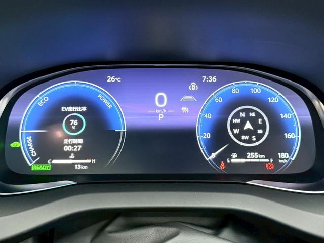 ハリアーハイブリッド Ｇ　【改モデル】内装ブラック　１２．３型コネクトナビ　パノラミックビューモニター　ブラインドスポットモニター　デジタルインナーミラー　前席シートヒーター　パワーバックドア　ＥＴＣ２．０　純正１８インチＡＷ（45枚目）