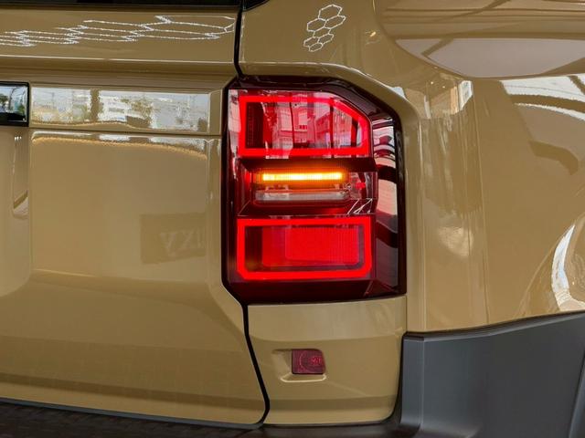 ランドクルーザー250 ZXファーストエディション 【ファーストエディション】 内装ブラウン 丸目ヘッドライト 12.3インチJBLコネクトナビ チームメイト  デジタルインナーミラー サンルーフ 電動デフロック 置き充電 シートメモリー 純正18AW(32枚目)